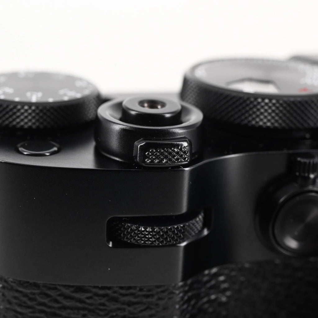 Fujifilm X100VI 40.2MP Digital Camera w/23mm f2 Lens #384