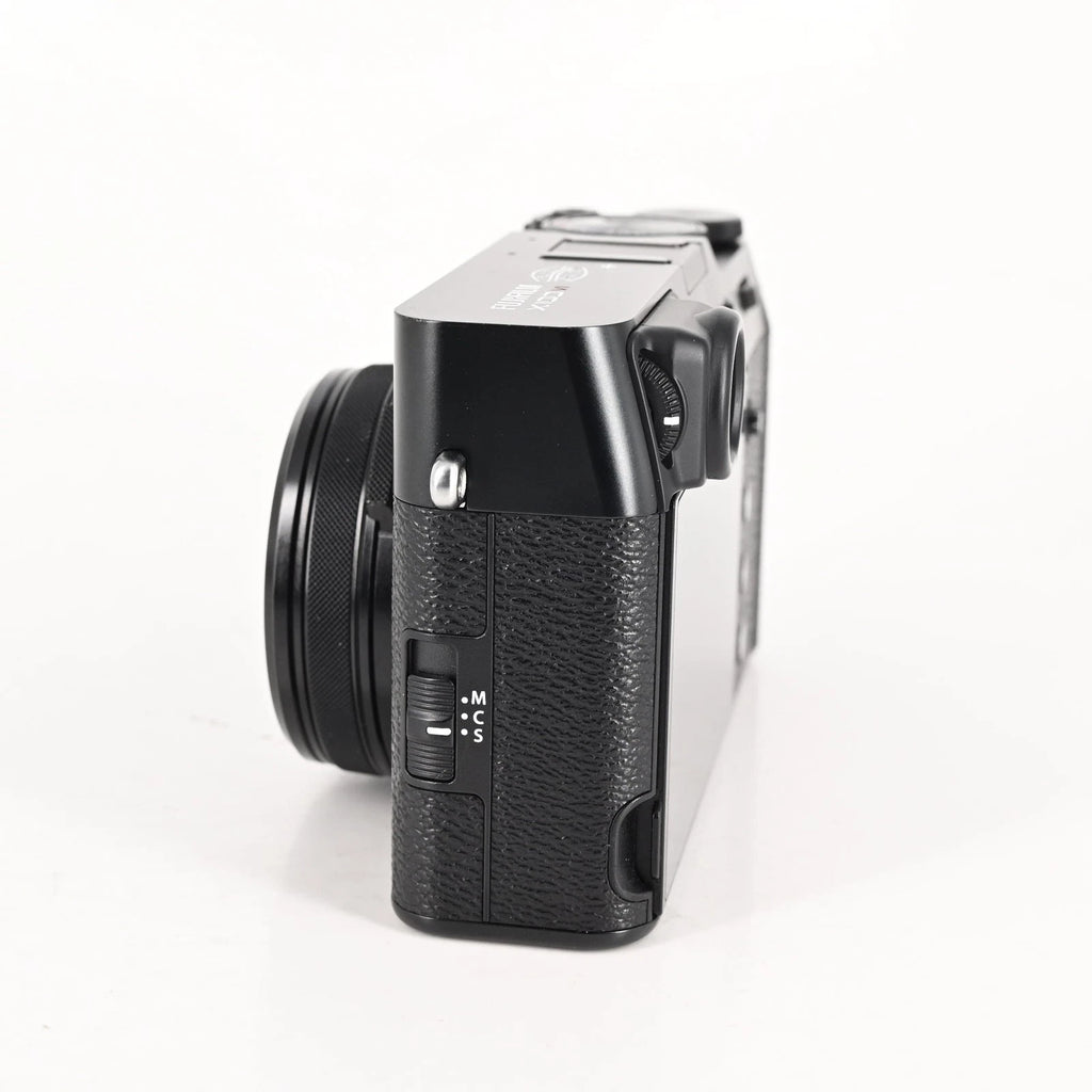 Fujifilm X100VI 40.2MP Digital Camera w/23mm f2 Lens #384