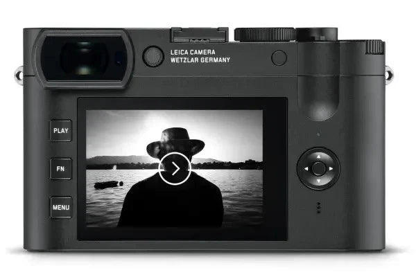 Leica Q2 Monochrom 47.3MP Compact Digital Camera - Black ++ 2 Batteries + Leica